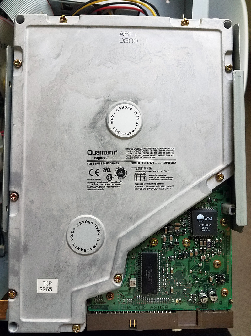 Illustration for article titled Retro parts from yesterday... presenting HP Pavilion 7270